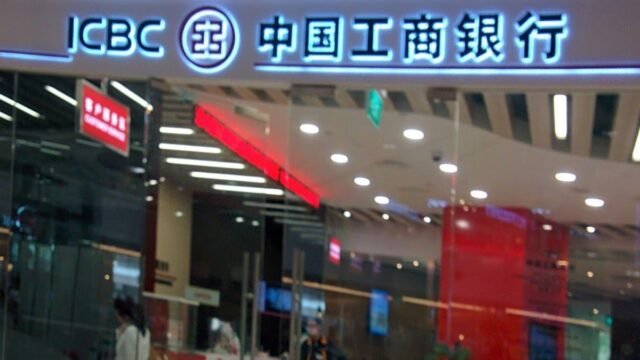 00_undefined-1380.jpg
