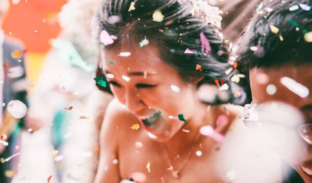 Wedding confetti bride and groom