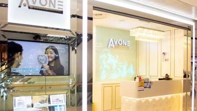 avonebeautysecretscenturysquare_3_1534328473.3901.jpeg
