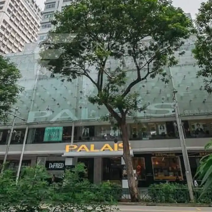 Palais Renaissance Mall